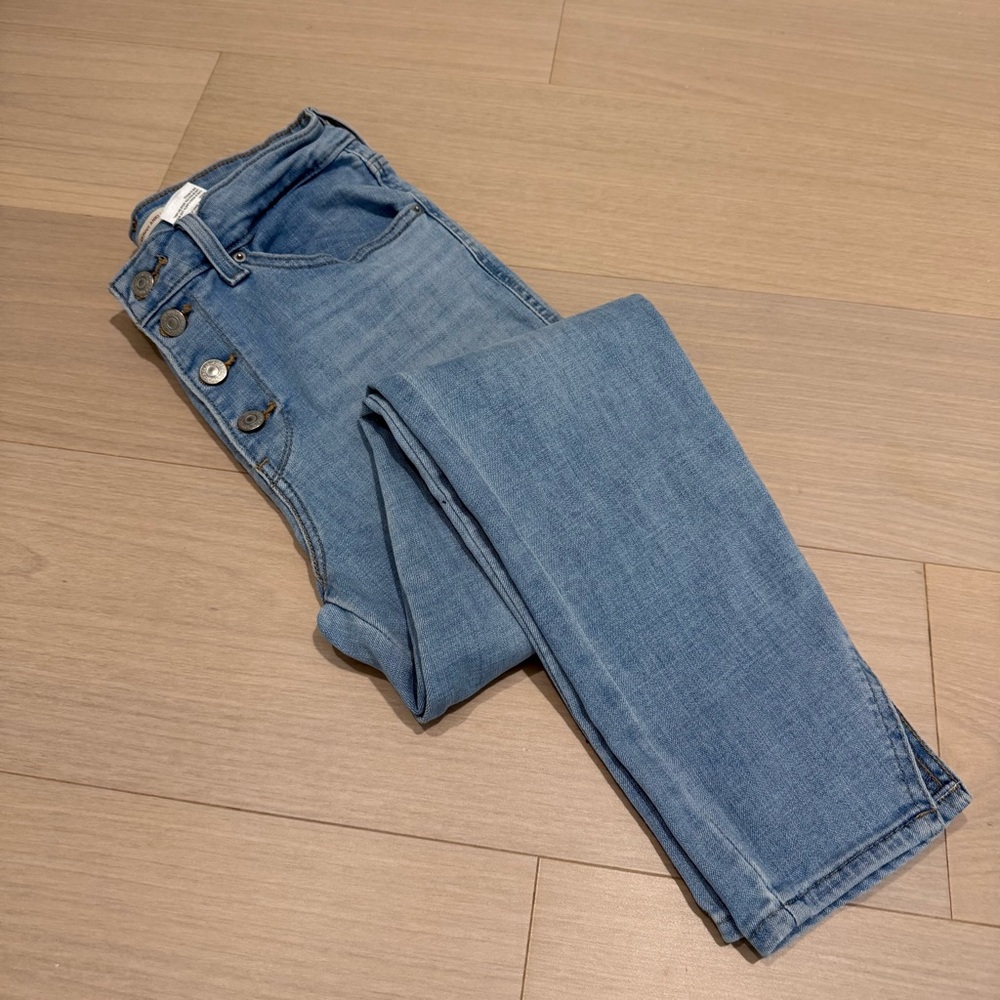 Levi's Light Blue Ankle Jeans